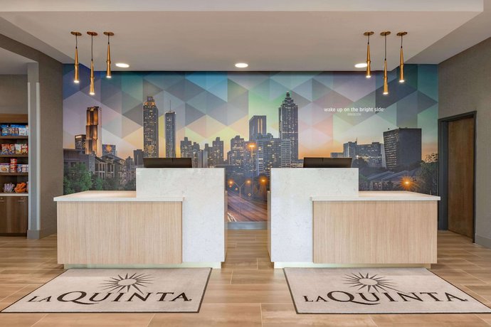 Imagen de los interiores del Hotel La Quinta Inn and Suites By Wyndham Braselton. Foto 14
