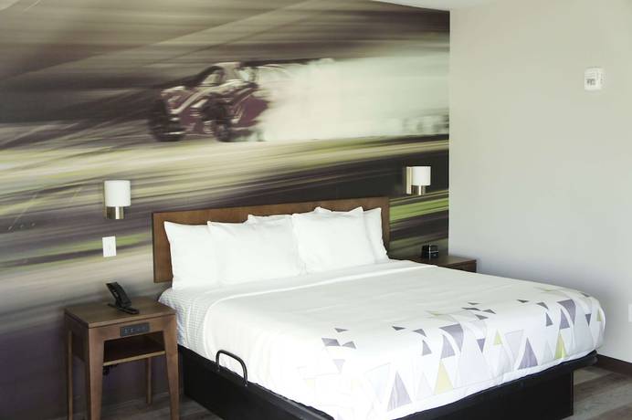 Imagen de la habitación del Hotel La Quinta Inn and Suites By Wyndham Braselton. Foto 5