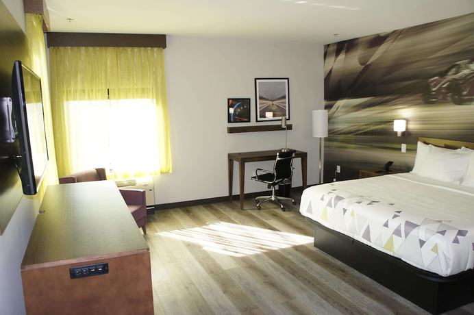 Imagen de la habitación del Hotel La Quinta Inn and Suites By Wyndham Braselton. Foto 12