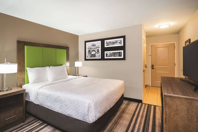 Imagen de la habitación del Hotel La Quinta Inn and Suites By Wyndham Brooklyn Central. Foto 2