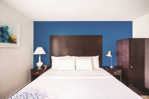 Imagen de la habitación del Hotel La Quinta Inn and Suites By Wyndham Brooklyn Downtown. Foto 9