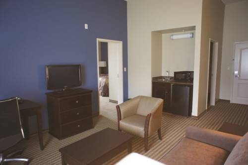 Imagen de la habitación del Hotel La Quinta Inn and Suites By Wyndham Broussard - Lafayette Area. Foto 4