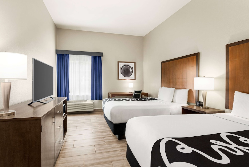 Imagen de la habitación del Hotel La Quinta Inn and Suites By Wyndham Brownsville North. Foto 4