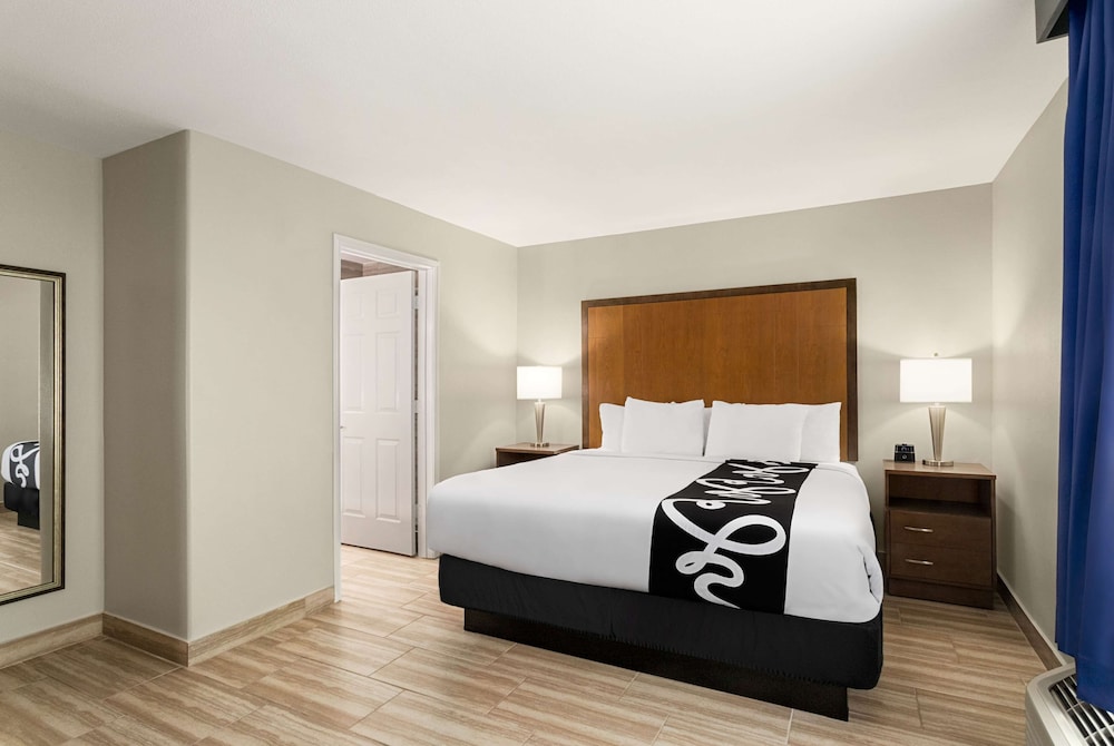 Imagen de la habitación del Hotel La Quinta Inn and Suites By Wyndham Brownsville North. Foto 6