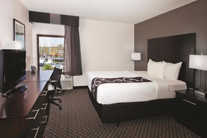 Imagen de la habitación del Hotel La Quinta Inn and Suites By Wyndham Charleston Riverview. Foto 6