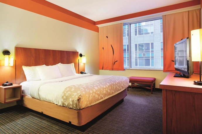 Imagen de la habitación del Hotel La Quinta Inn and Suites By Wyndham Chicago Downtown. Foto 9