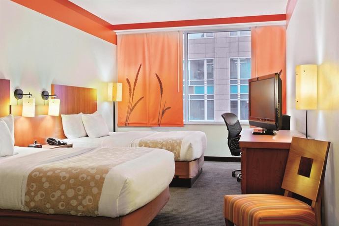 Imagen de la habitación del Hotel La Quinta Inn and Suites By Wyndham Chicago Downtown. Foto 12