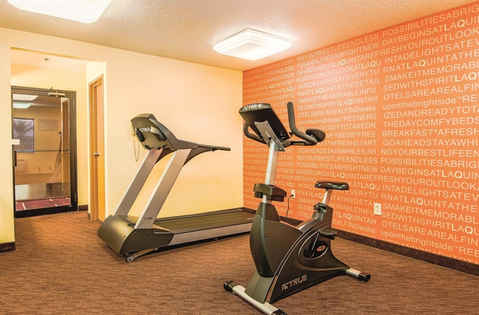 Imagen de los interiores del Hotel La Quinta Inn and Suites By Wyndham Chicago Tinley Park. Foto 15