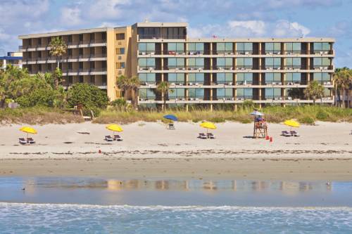 Imagen general del Hotel La Quinta Inn and Suites By Wyndham Cocoa Beach Oceanfront. Foto 2
