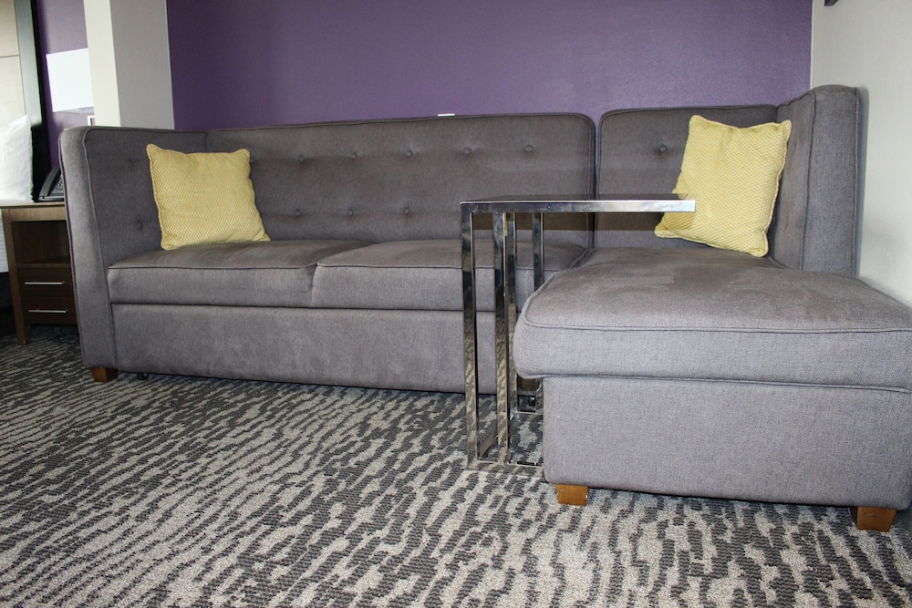 Imagen de la habitación del Hotel La Quinta Inn and Suites By Wyndham Columbus North. Foto 3