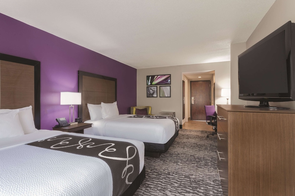 Imagen de la habitación del Hotel La Quinta Inn and Suites By Wyndham Columbus North. Foto 8