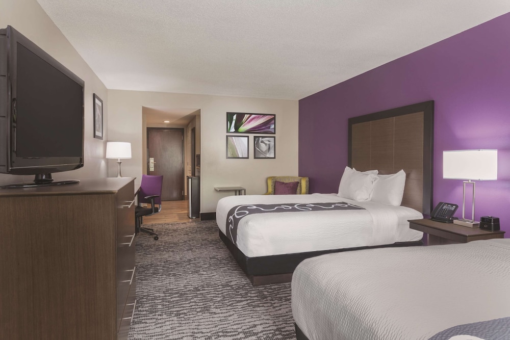 Imagen de la habitación del Hotel La Quinta Inn and Suites By Wyndham Columbus North. Foto 17