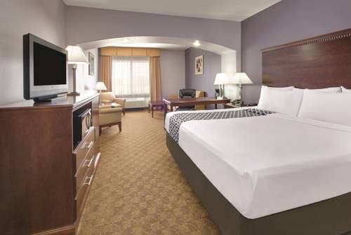 Imagen de la habitación del Hotel La Quinta Inn and Suites By Wyndham Corsicana. Foto 6