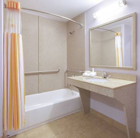Imagen de la habitación del Hotel La Quinta Inn and Suites By Wyndham Corsicana. Foto 10
