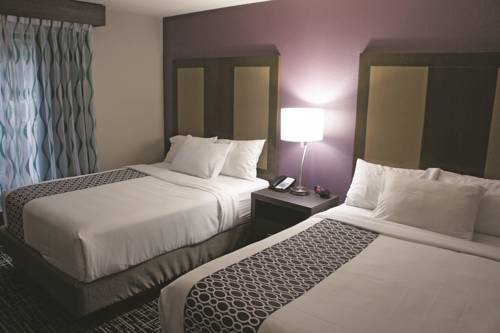 Imagen de la habitación del Hotel La Quinta Inn and Suites By Wyndham Covington. Foto 2