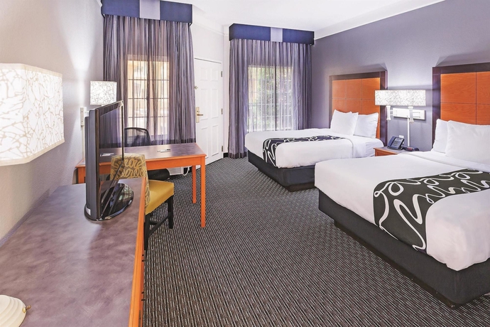 Imagen de la habitación del Hotel La Quinta Inn and Suites By Wyndham Dallas - Addison Galleria. Foto 8
