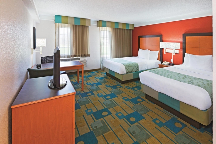 Imagen de la habitación del Hotel La Quinta Inn and Suites By Wyndham Dallas Dfw Airport North. Foto 10