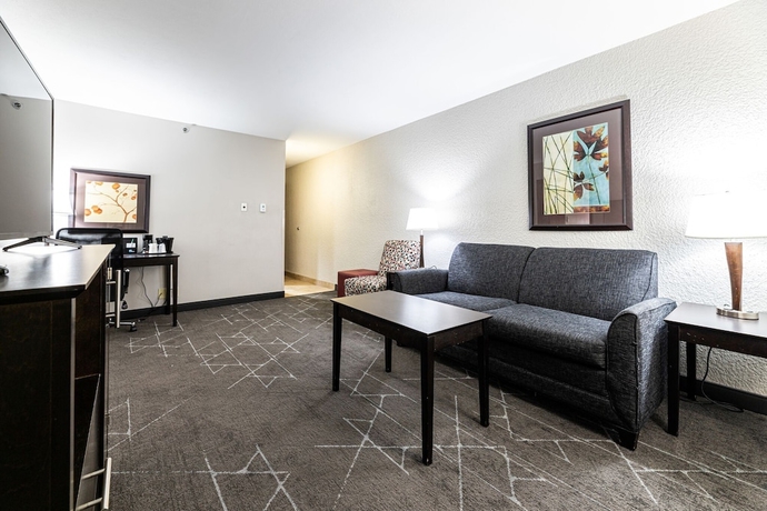 Imagen de la habitación del Hotel La Quinta Inn and Suites By Wyndham Dallas I-35 Walnut Hill Ln. Foto 15