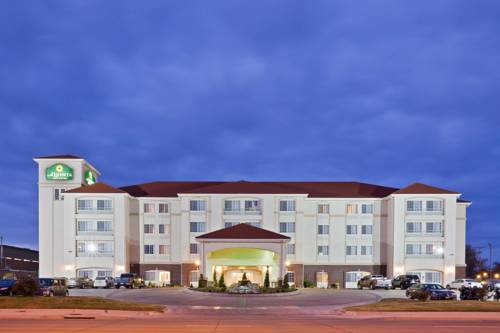 Imagen general del Hotel La Quinta Inn and Suites By Wyndham Dodge City. Foto 1