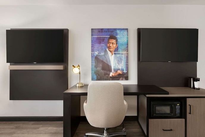 Imagen de la habitación del Hotel La Quinta Inn and Suites By Wyndham Dothan. Foto 13