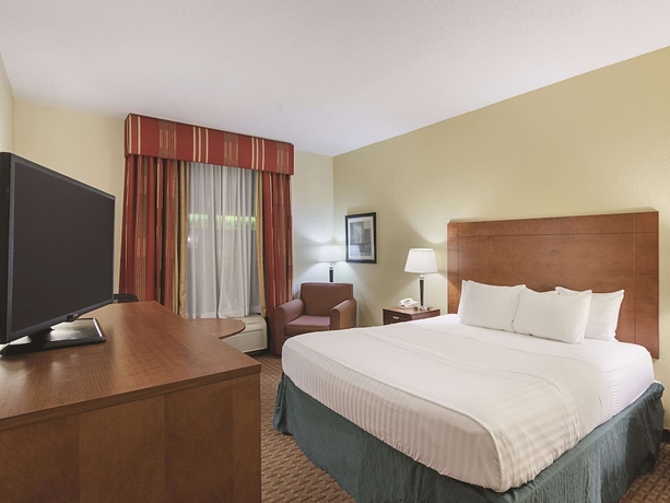 Imagen general del Hotel La Quinta Inn and Suites By Wyndham Dothan. Foto 1