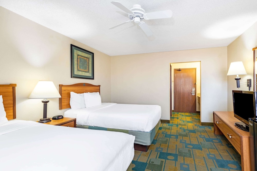 Imagen de la habitación del Hotel La Quinta Inn and Suites By Wyndham El Paso East. Foto 13