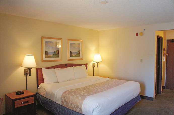 Imagen de la habitación del Hotel La Quinta Inn and Suites By Wyndham El Paso West Bartlett. Foto 5