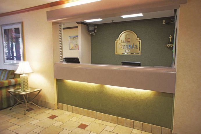 Imagen de los interiores del Hotel La Quinta Inn and Suites By Wyndham El Paso West Bartlett. Foto 14