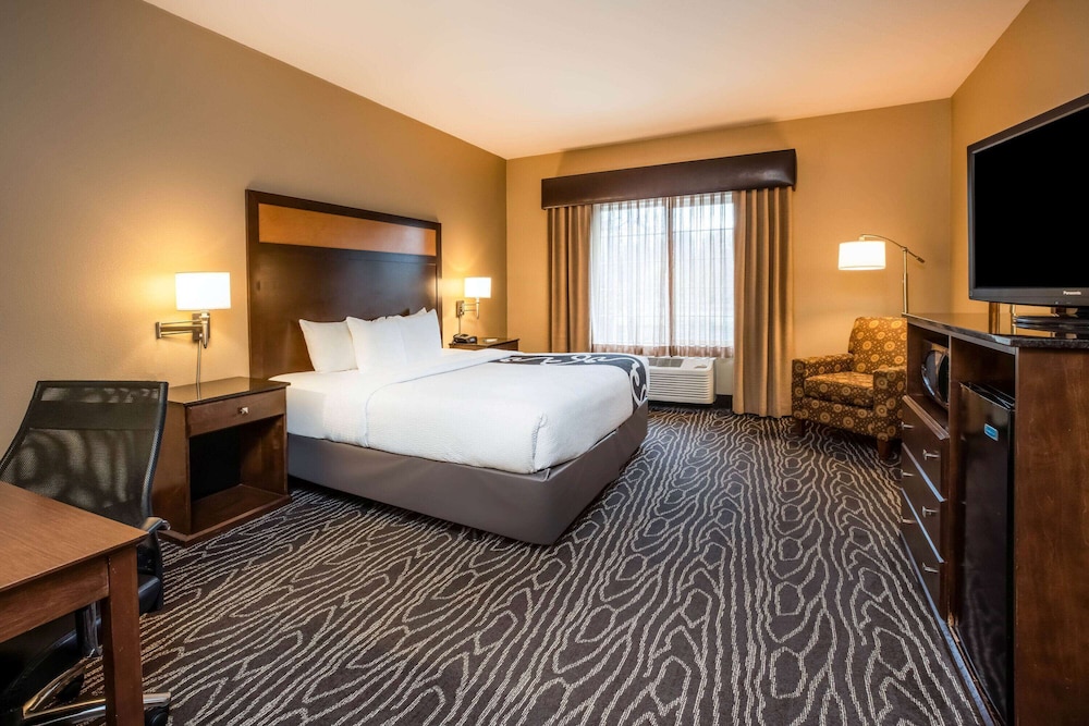 Imagen de la habitación del Hotel La Quinta Inn and Suites By Wyndham Eugene. Foto 5