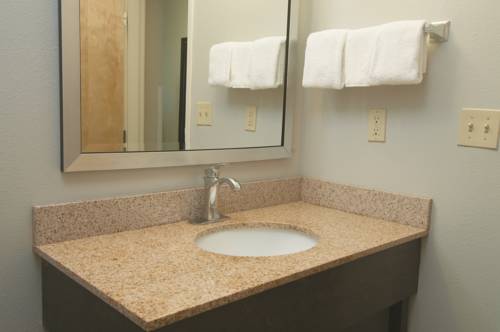 Imagen de la habitación del Hotel La Quinta Inn and Suites By Wyndham Fairbanks Airport. Foto 2