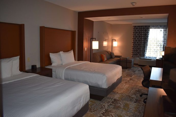 Imagen de la habitación del Hotel La Quinta Inn and Suites By Wyndham Flagstaff East I-40. Foto 10