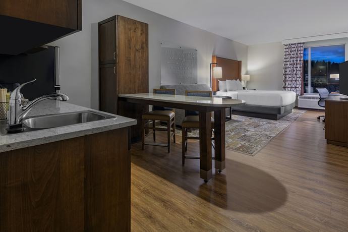 Imagen de la habitación del Hotel La Quinta Inn and Suites By Wyndham Flagstaff East I-40. Foto 14