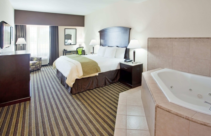 Imagen de la habitación del Hotel La Quinta Inn and Suites By Wyndham Fowler. Foto 6