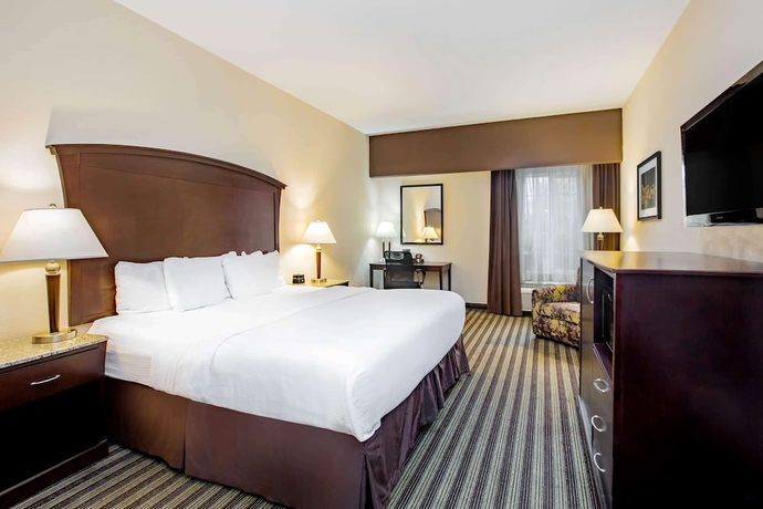 Imagen de la habitación del Hotel La Quinta Inn and Suites By Wyndham Fowler. Foto 8