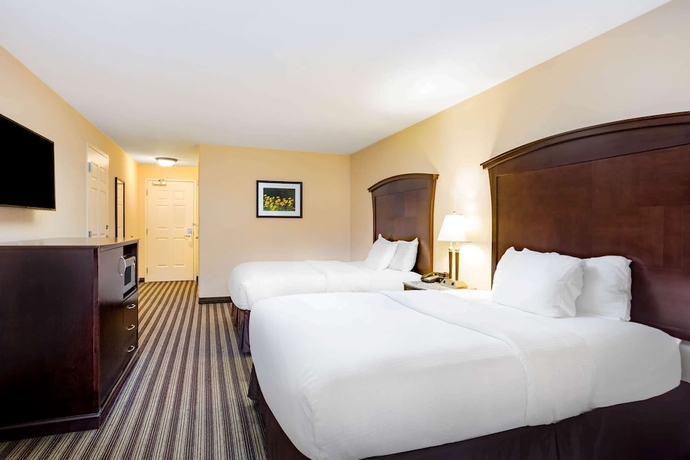 Imagen de la habitación del Hotel La Quinta Inn and Suites By Wyndham Fowler. Foto 14