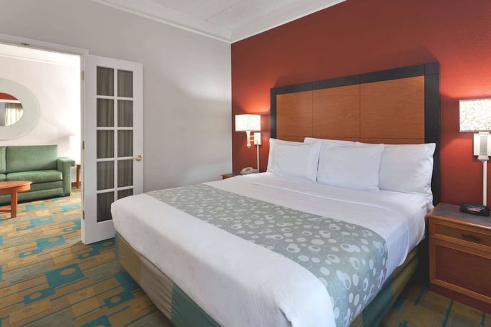 Imagen de la habitación del Hotel La Quinta Inn and Suites By Wyndham Fremont / Silicon Valley. Foto 10