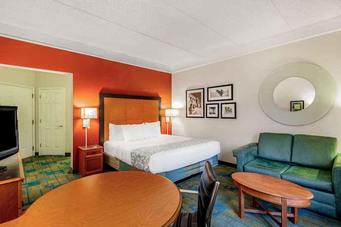 Imagen de la habitación del Hotel La Quinta Inn and Suites By Wyndham Fremont / Silicon Valley. Foto 15