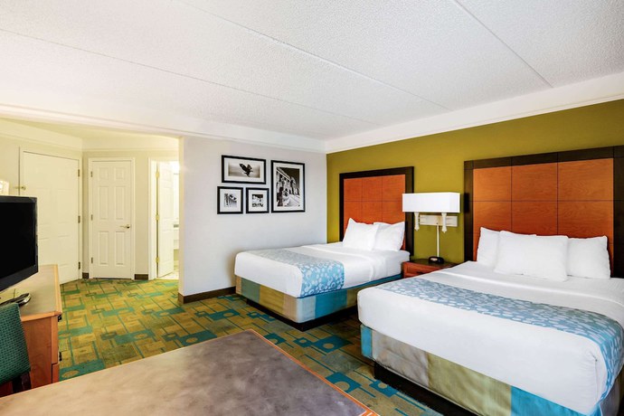 Imagen de la habitación del Hotel La Quinta Inn and Suites By Wyndham Fremont / Silicon Valley. Foto 17