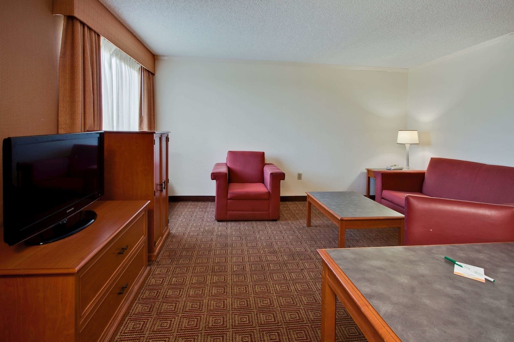 Imagen de la habitación del Hotel La Quinta Inn and Suites By Wyndham Ft Lauderdale Cypress Cr. Foto 9