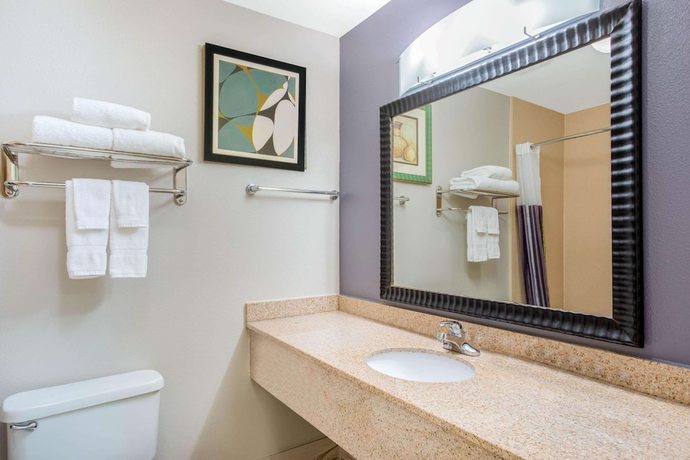 Imagen de la habitación del Hotel La Quinta Inn and Suites By Wyndham Fultondale Birmingham N. Foto 13
