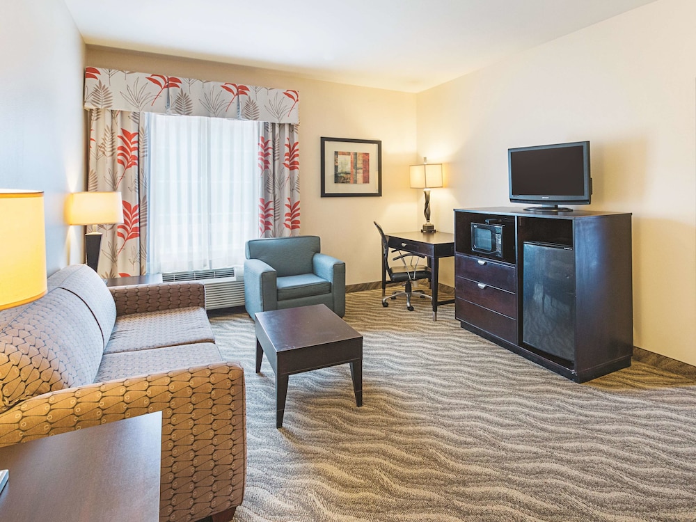 Imagen de la habitación del Hotel La Quinta Inn and Suites By Wyndham Glen Rose. Foto 5
