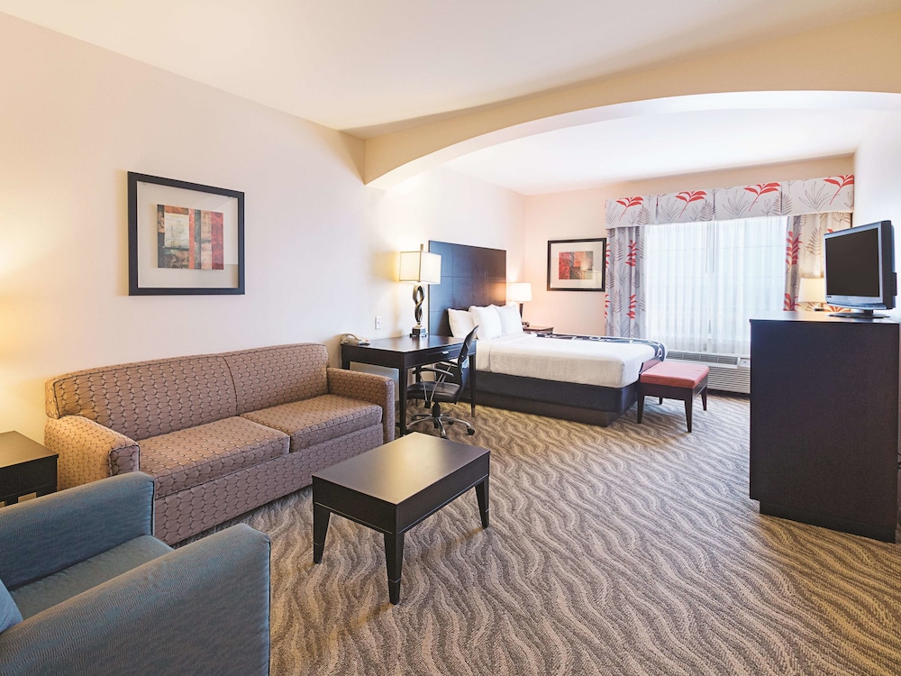 Imagen de la habitación del Hotel La Quinta Inn and Suites By Wyndham Glen Rose. Foto 8