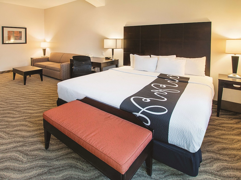 Imagen de la habitación del Hotel La Quinta Inn and Suites By Wyndham Glen Rose. Foto 14