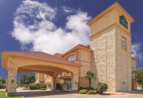 Imagen general del Hotel La Quinta Inn and Suites By Wyndham Granbury. Foto 1