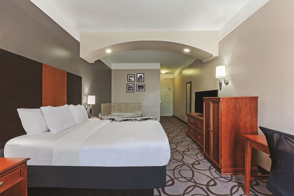 Imagen de la habitación del Hotel La Quinta Inn and Suites By Wyndham Granbury. Foto 12