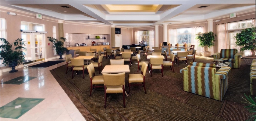 Imagen del bar/restaurante del Hotel La Quinta Inn and Suites By Wyndham Grand Junction. Foto 2