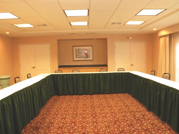 Imagen de los interiores del Hotel La Quinta Inn and Suites By Wyndham Grand Junction. Foto 8