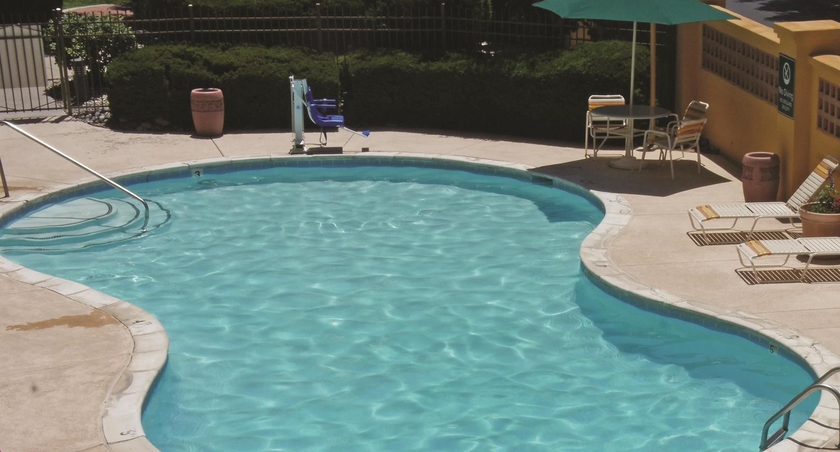Imagen de la piscina del Hotel La Quinta Inn and Suites By Wyndham Grand Junction. Foto 10