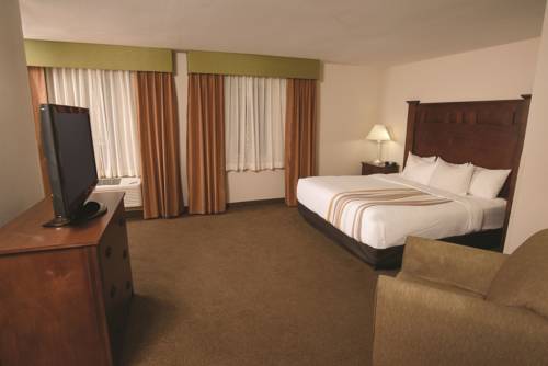 Imagen de la habitación del Hotel La Quinta Inn and Suites By Wyndham Grants Pass. Foto 10