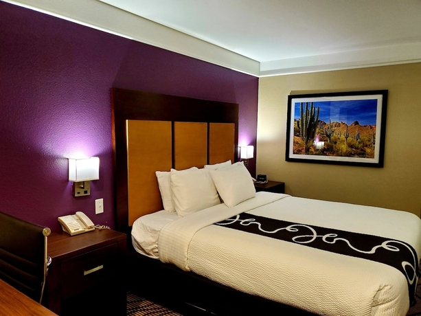 Imagen de la habitación del Hotel La Quinta Inn and Suites By Wyndham Hesperia Victorville. Foto 2